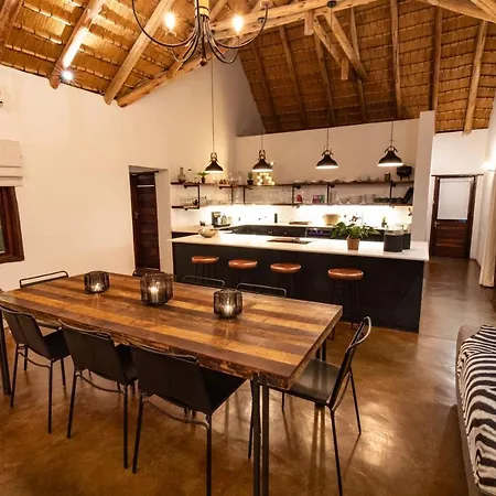 Kingly Bush Villa Phalaborwa Exterior photo